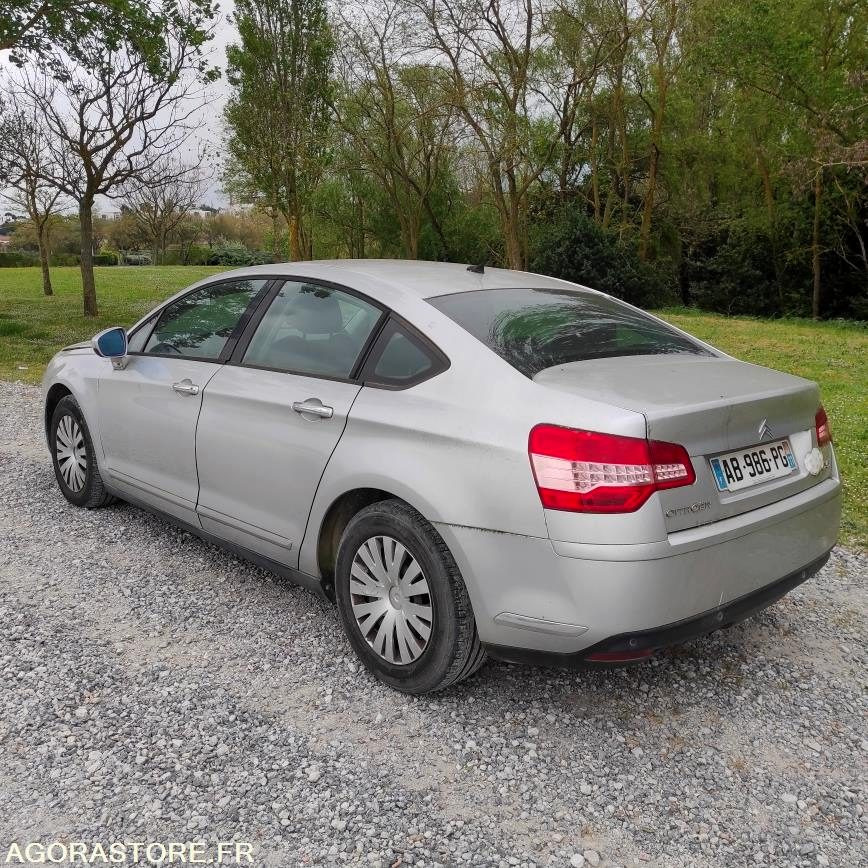 CITROEN C5 CONFORT HDI 140 - Avtomobil: slika 4 CITROEN C5 CONFORT HDI 140 - Avtomobil: slika 4