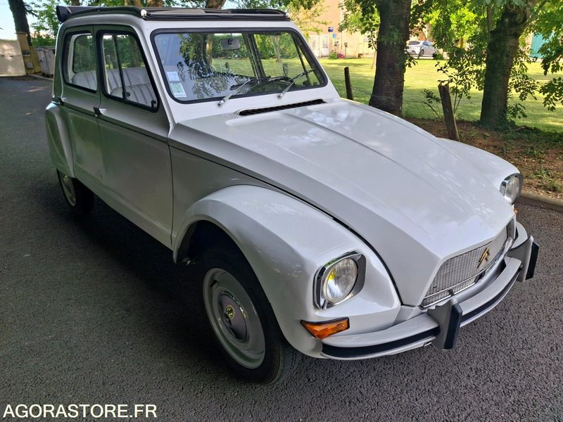 CITROEN-DYANE-1967- - Avtomobil: slika 2 CITROEN-DYANE-1967- - Avtomobil: slika 2