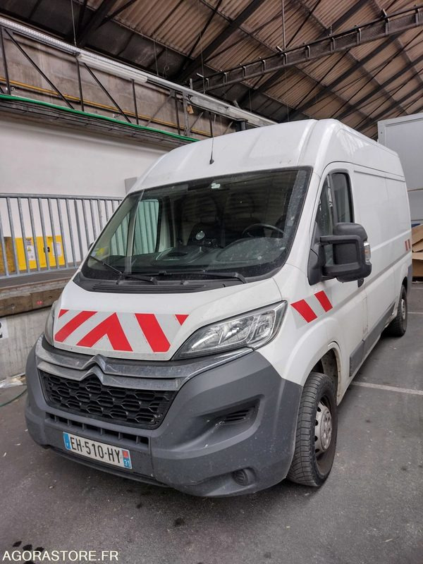 CITROEN JUMPER L2H2 / 186 914 KMS / 2016 / HAYON - Furgon: slika 3 CITROEN JUMPER L2H2 / 186 914 KMS / 2016 / HAYON - Furgon: slika 3
