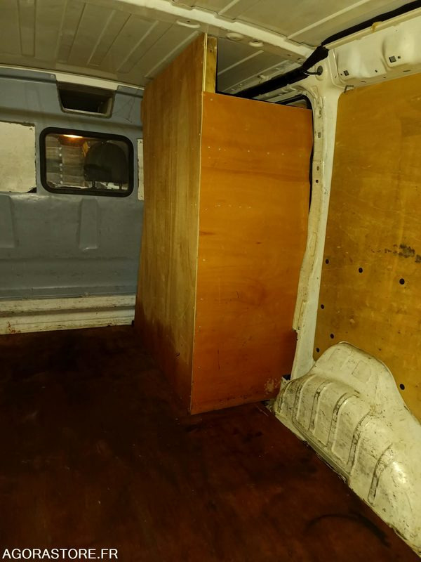 CITROEN JUMPY AE-644-HJ 184773kms 2009 - Furgon: slika 4 CITROEN JUMPY AE-644-HJ 184773kms 2009 - Furgon: slika 4