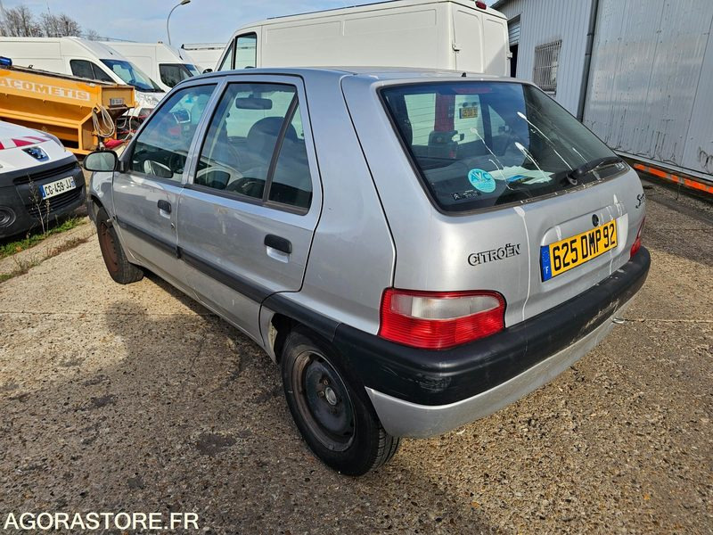 CITROEN SAXO - 2002 - 72882KM - 625DMP92 - Avtomobil: slika 4 CITROEN SAXO - 2002 - 72882KM - 625DMP92 - Avtomobil: slika 4