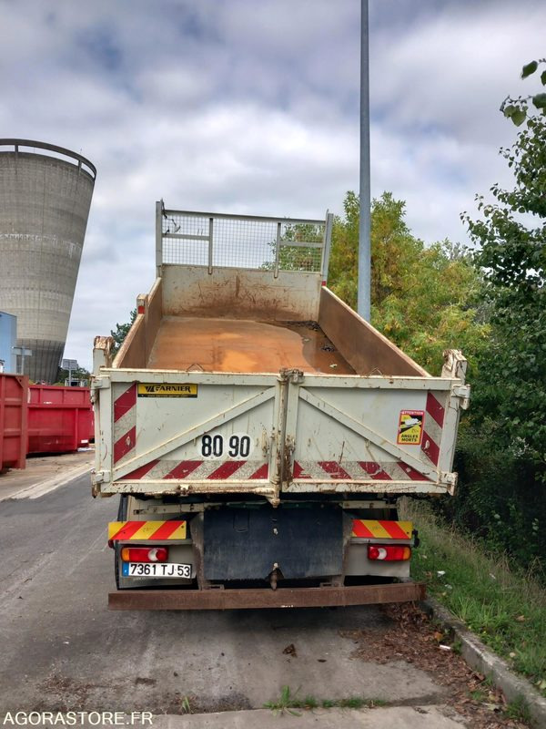 Camion Benne Renault 7361TJ53 - Tovornjak prekucnik: slika 2 Camion Benne Renault 7361TJ53 - Tovornjak prekucnik: slika 2