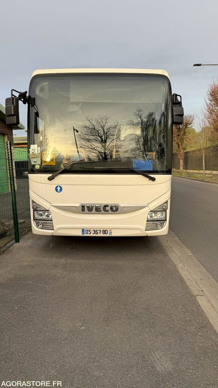 Car IVECO CROSSWAY EURO 6 2015 103 000 km CT OK - Šolski avtobus: slika 1 Car IVECO CROSSWAY EURO 6 2015 103 000 km CT OK - Šolski avtobus: slika 1