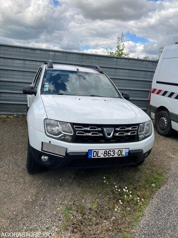 DACIA DUSTER - 2014 / 259358 KM (DL-863-QL) (MVS205) - SUV: slika 4 DACIA DUSTER - 2014 / 259358 KM (DL-863-QL) (MVS205) - SUV: slika 4