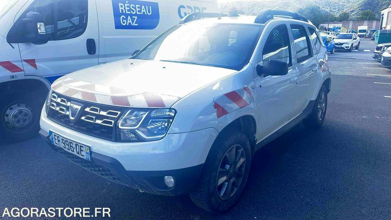 DACIA DUSTER - 2017 - 165790KM - EP996QE - SUV: slika 1 DACIA DUSTER - 2017 - 165790KM - EP996QE - SUV: slika 1