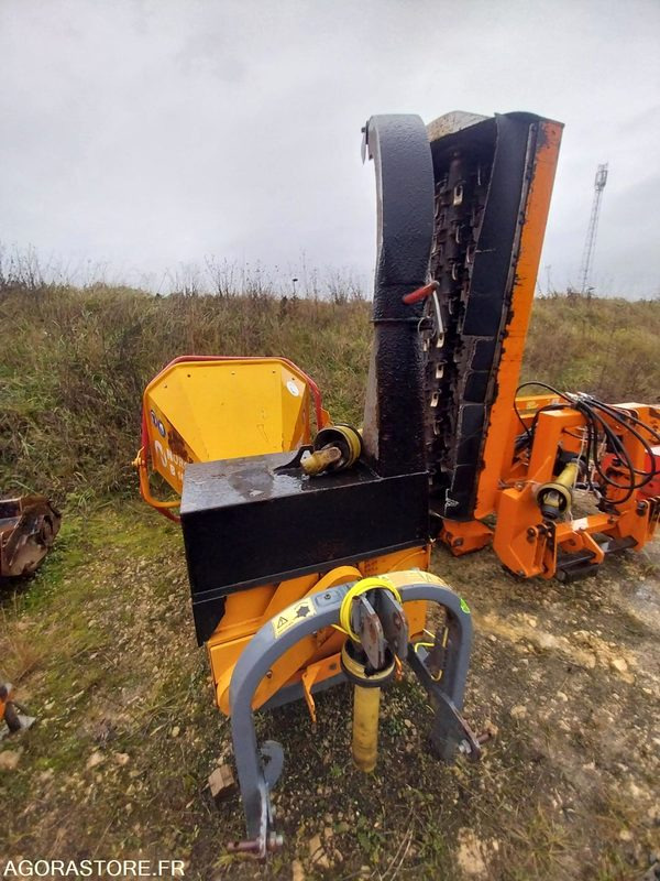 DECHIQUETEUSE DE BRANCHES NOREMAT B160 - Lesni sekalnik: slika 5 DECHIQUETEUSE DE BRANCHES NOREMAT B160 - Lesni sekalnik: slika 5