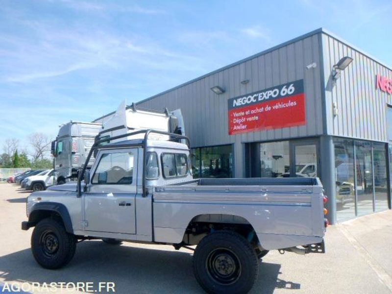 DEFENDER -Land Rover - 2011 - 131930km - 122ch - BON ETAT - SUV: slika 3 DEFENDER -Land Rover - 2011 - 131930km - 122ch - BON ETAT - SUV: slika 3