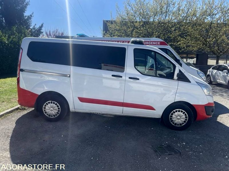 DQ-048-QV - Non Roulant - Pour pièces - FORD CUSTOM - VASP - 361 398 Kms - Reševalno vozilo: slika 1 DQ-048-QV - Non Roulant - Pour pièces - FORD CUSTOM - VASP - 361 398 Kms - Reševalno vozilo: slika 1