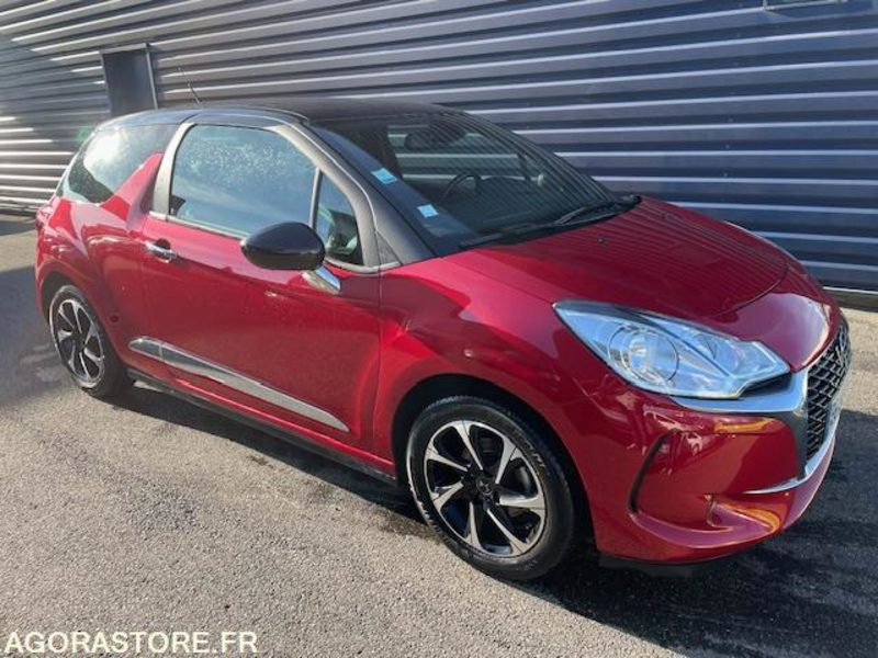 DS3SOCHIC PT 110cv. 11/2016. 107150 KM - Avtomobil: slika 2 DS3SOCHIC PT 110cv. 11/2016. 107150 KM - Avtomobil: slika 2