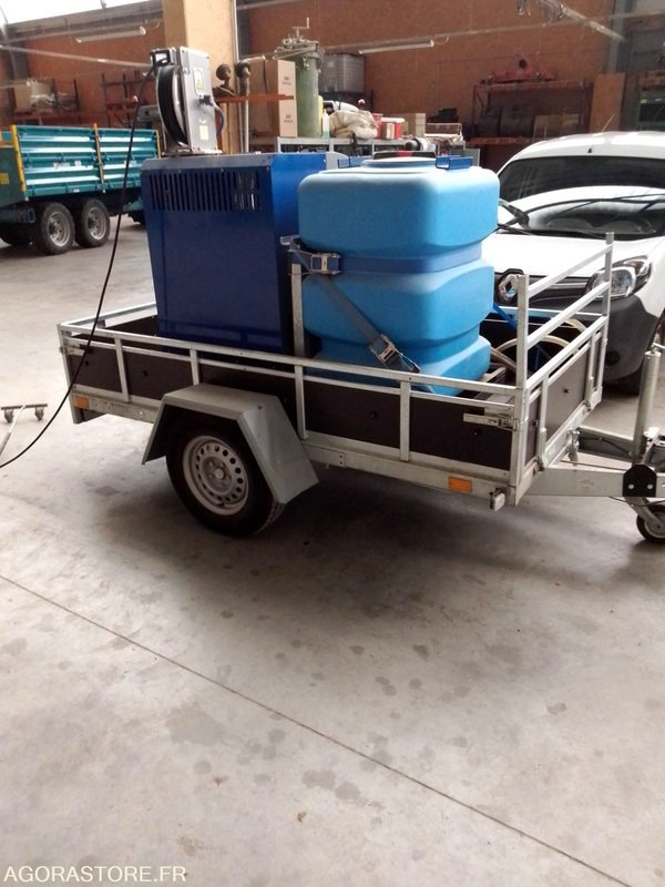 Désherbeuse professionnelle à eau chaude sur remorque - Vrtna oprema: slika 1 Désherbeuse professionnelle à eau chaude sur remorque - Vrtna oprema: slika 1