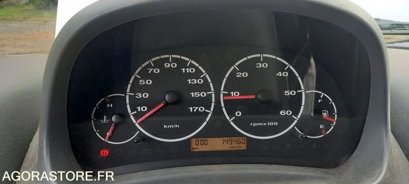 VQ-V354 PEUGEOT BOXER 330 - Dostavno vozilo: slika 5 VQ-V354 PEUGEOT BOXER 330 - Dostavno vozilo: slika 5