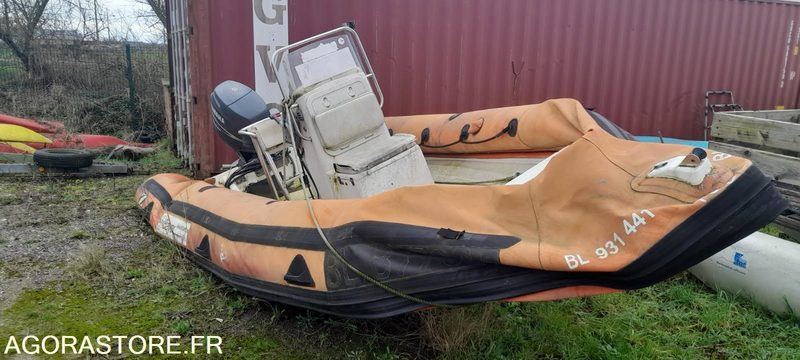 Zodiac Bayer Semi-rigide 5.80 + remorque route - Drugi stroj: slika 2 Zodiac Bayer Semi-rigide 5.80 + remorque route - Drugi stroj: slika 2