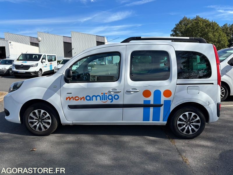 EY-071-HT - Roulant - RENAULT KANGOO II - VP - 196 430 Kms - Avtomobil: slika 3 EY-071-HT - Roulant - RENAULT KANGOO II - VP - 196 430 Kms - Avtomobil: slika 3