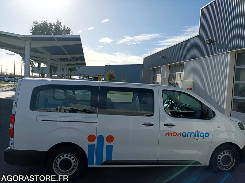 FG-897-DE - Roulant - CITROEN JUMPY SPACE TOURER - VP - 226 170 Kms - Minibus, Potniški kombi: slika 4 FG-897-DE - Roulant - CITROEN JUMPY SPACE TOURER - VP - 226 170 Kms - Minibus, Potniški kombi: slika 4