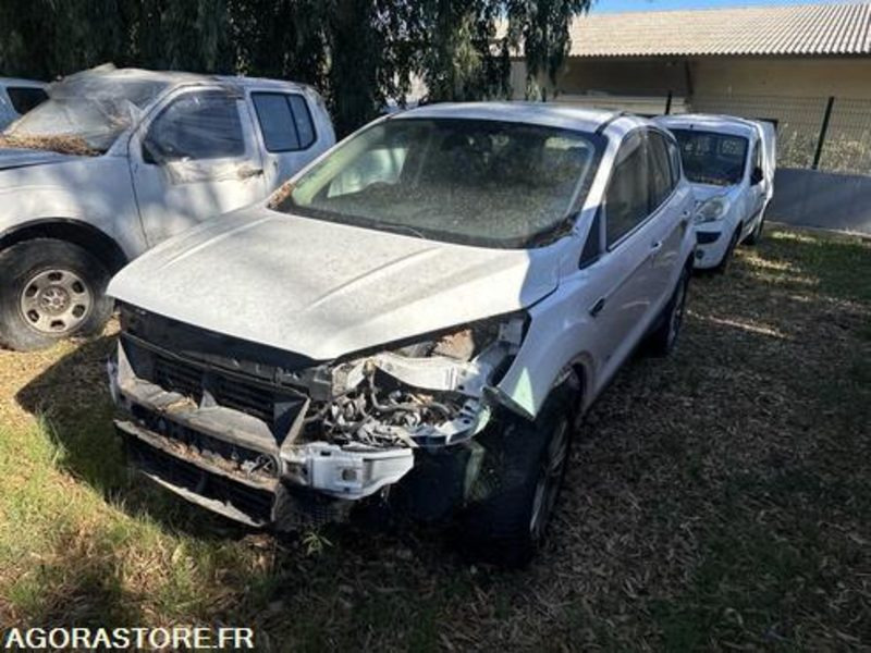 FORD KUGA - 2017 - 141603KM - ES827GG - SUV: slika 2 FORD KUGA - 2017 - 141603KM - ES827GG - SUV: slika 2