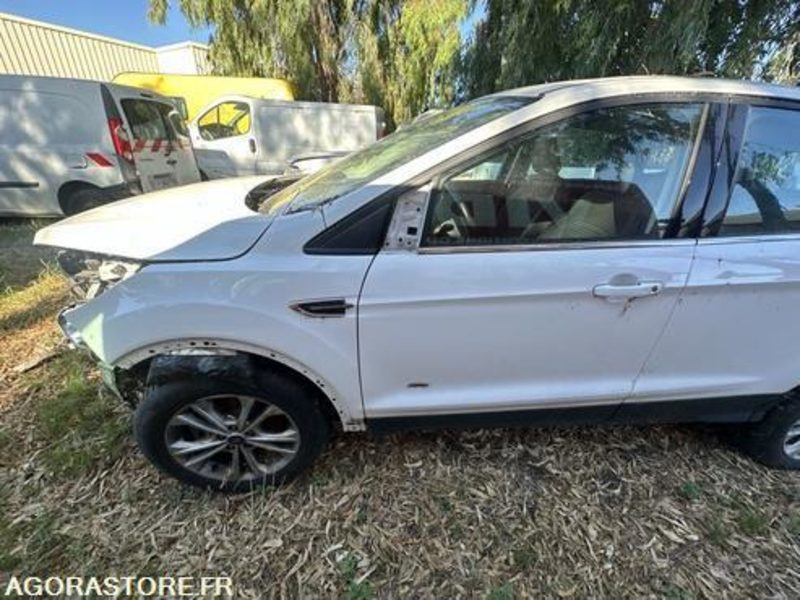 FORD KUGA - 2017 - 141603KM - ES827GG - SUV: slika 5 FORD KUGA - 2017 - 141603KM - ES827GG - SUV: slika 5