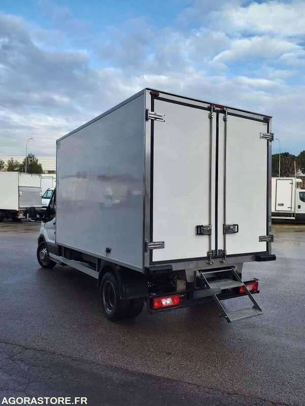 FORD TRANSIT CHASSIS CABINE- 2019- 115879KM - Hladilno vozilo: slika 2 FORD TRANSIT CHASSIS CABINE- 2019- 115879KM - Hladilno vozilo: slika 2
