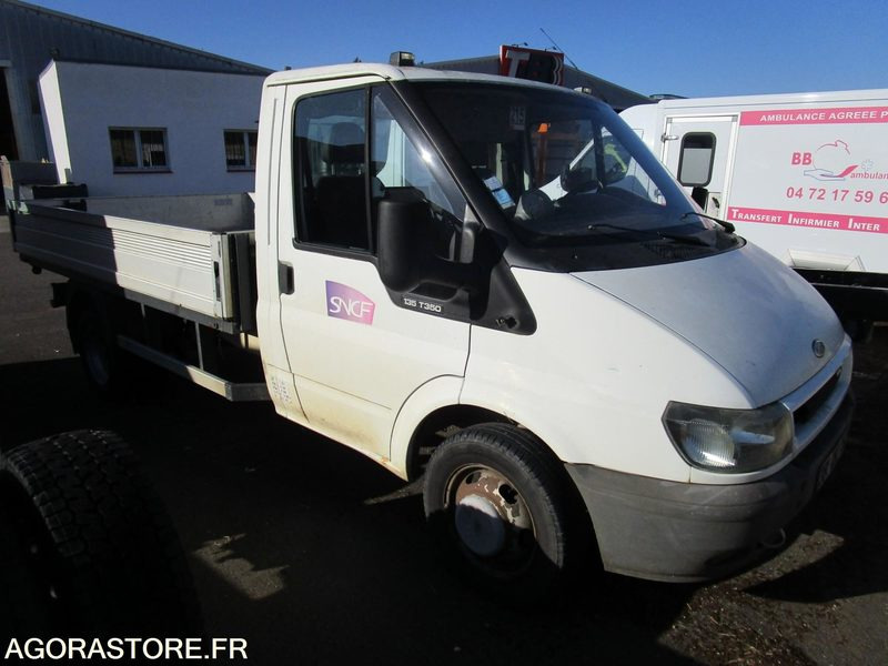 FORD TRANSIT PLATEAU BENNE / 275600 KMS / 2006 / 381 QSC 75 - Dostavno vozilo prekucnik: slika 2 FORD TRANSIT PLATEAU BENNE / 275600 KMS / 2006 / 381 QSC 75 - Dostavno vozilo prekucnik: slika 2