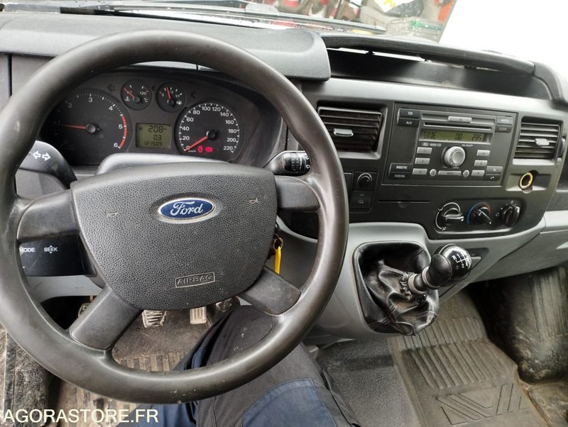 FORD TRANSIT TDCI 115 - Dostavno vozilo prekucnik: slika 2 FORD TRANSIT TDCI 115 - Dostavno vozilo prekucnik: slika 2