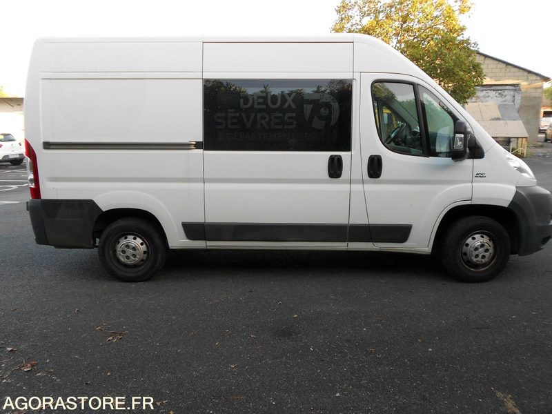 FOURGON FIAT DUCATO - Furgon: slika 4 FOURGON FIAT DUCATO - Furgon: slika 4