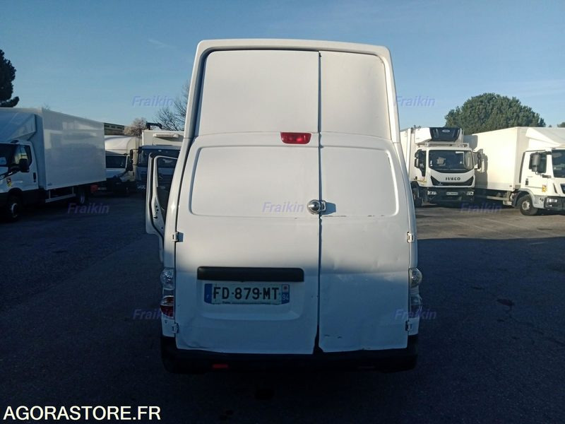 FOURGONETTE NV200 NISSAN - 2019 / 55730 KM - FD879MT - Mali kombi, Električno dostavno vozilo: slika 2 FOURGONETTE NV200 NISSAN - 2019 / 55730 KM - FD879MT - Mali kombi, Električno dostavno vozilo: slika 2