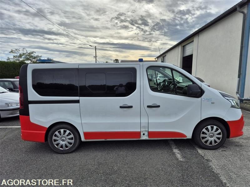 FX-803-DH - Roulant - RENAULT TRAFIC - VASP - 367 800 Kms - Furgon: slika 2 FX-803-DH - Roulant - RENAULT TRAFIC - VASP - 367 800 Kms - Furgon: slika 2