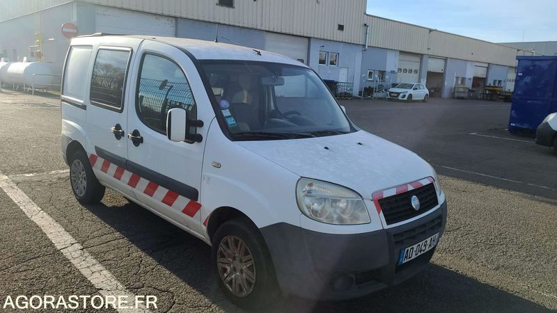 Fiat Doblo - 2010 - 200000kms - AD049AH - Mali kombi: slika 1 Fiat Doblo - 2010 - 200000kms - AD049AH - Mali kombi: slika 1