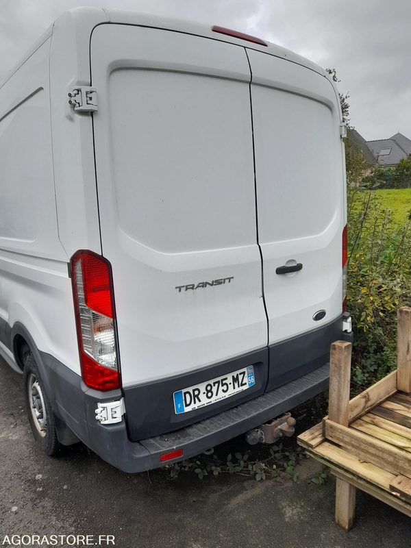 Ford Transit - 2015 - 104229 Kms - Furgon: slika 3 Ford Transit - 2015 - 104229 Kms - Furgon: slika 3