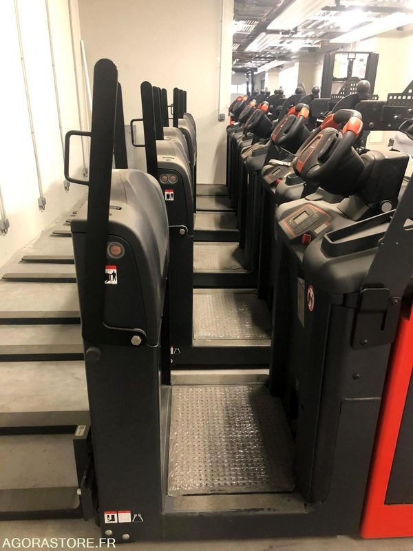 Gerbeur à plateforme élevable - Stroj za zlaganje: slika 1 Gerbeur à plateforme élevable - Stroj za zlaganje: slika 1