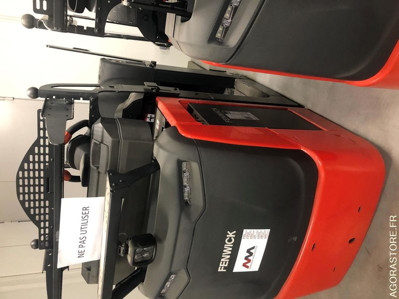 Gerbeur à plateforme élevable - Stroj za zlaganje: slika 1 Gerbeur à plateforme élevable - Stroj za zlaganje: slika 1