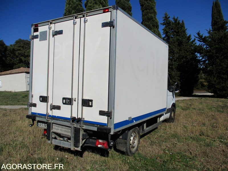 IVECO 35S13 de 2013 426915Kms "d'autoroute"chassis cabine frigorifique - Hladilno vozilo: slika 4 IVECO 35S13 de 2013 426915Kms "d'autoroute"chassis cabine frigorifique - Hladilno vozilo: slika 4