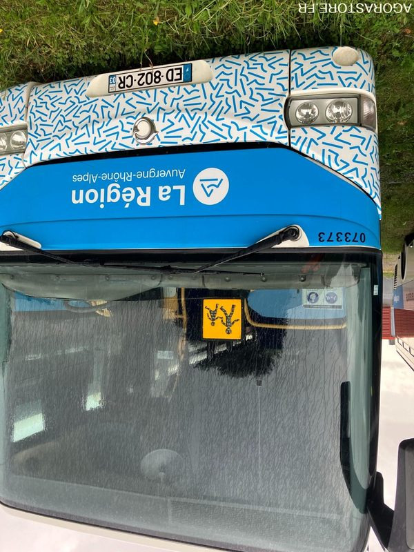 IVECO BUS CROSSWAY N°073373 - Šolski avtobus: slika 1 IVECO BUS CROSSWAY N°073373 - Šolski avtobus: slika 1