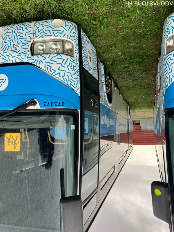 IVECO BUS CROSSWAY N°073373 - Šolski avtobus: slika 2 IVECO BUS CROSSWAY N°073373 - Šolski avtobus: slika 2