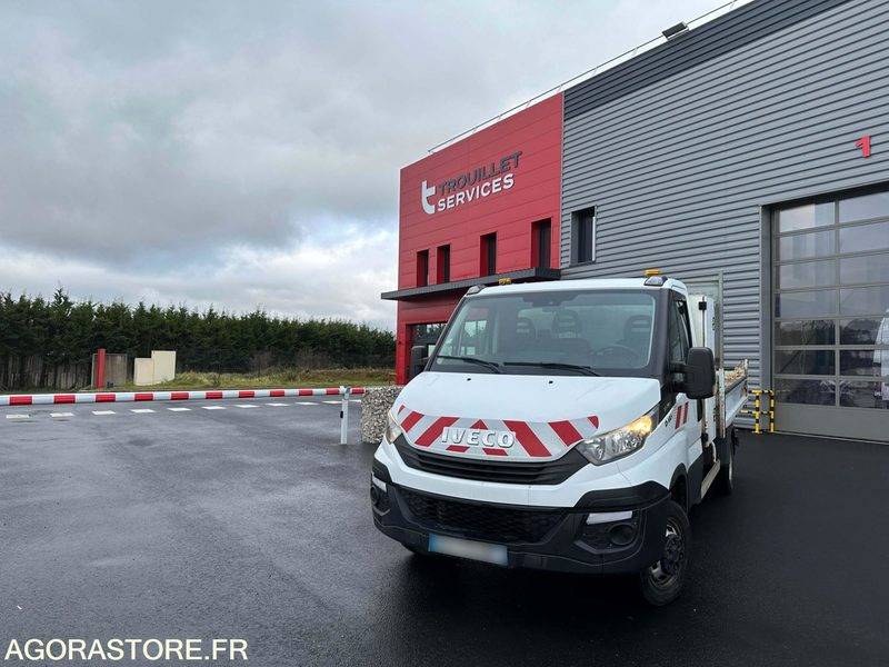 IVECO DAILY CHASSIS CABINE- 2019- 134920KM - Dostavno vozilo prekucnik: slika 1 IVECO DAILY CHASSIS CABINE- 2019- 134920KM - Dostavno vozilo prekucnik: slika 1