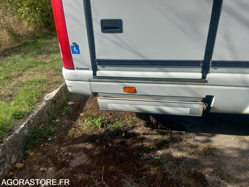 IVECO DAILY N°092054 - Minibus, Potniški kombi: slika 4 IVECO DAILY N°092054 - Minibus, Potniški kombi: slika 4