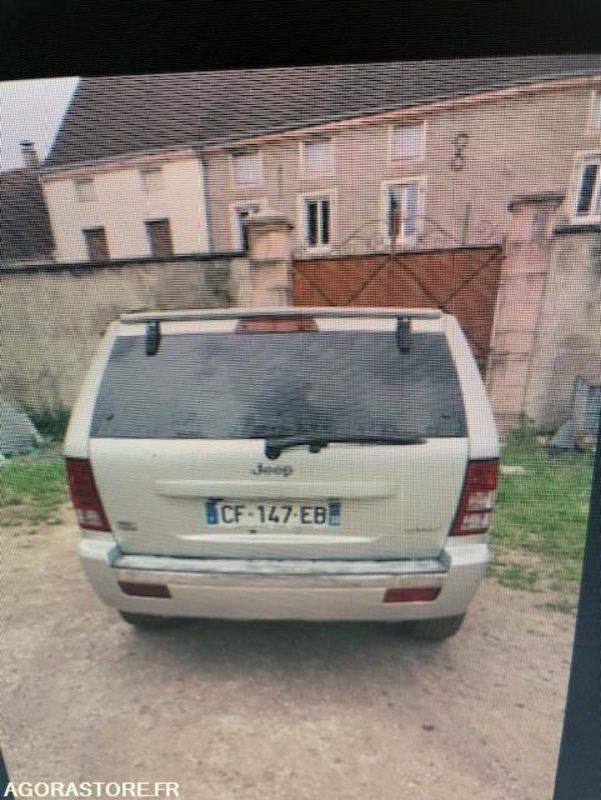 Jeep Cherokee - 242 000 KMS - 2008 - SUV: slika 4 Jeep Cherokee - 242 000 KMS - 2008 - SUV: slika 4