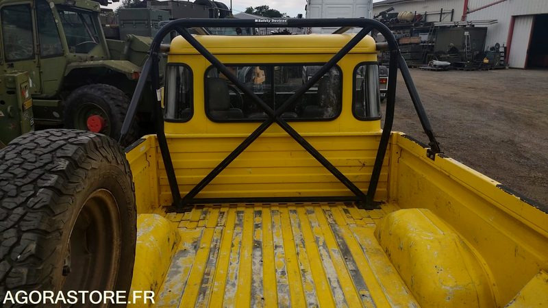LAND ROVER DEFENDER - 2003 - 98879km - Poltovornjak: slika 4 LAND ROVER DEFENDER - 2003 - 98879km - Poltovornjak: slika 4