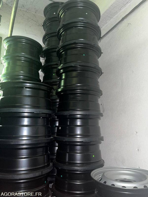 LOT DE 56 JANTES TOLE POUR FORD RANGER 17 POUCES R1-1974 - Orodje/ Oprema: slika 2 LOT DE 56 JANTES TOLE POUR FORD RANGER 17 POUCES R1-1974 - Orodje/ Oprema: slika 2