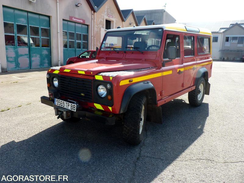 Land Rover Defender Long - SUV: slika 2 Land Rover Defender Long - SUV: slika 2
