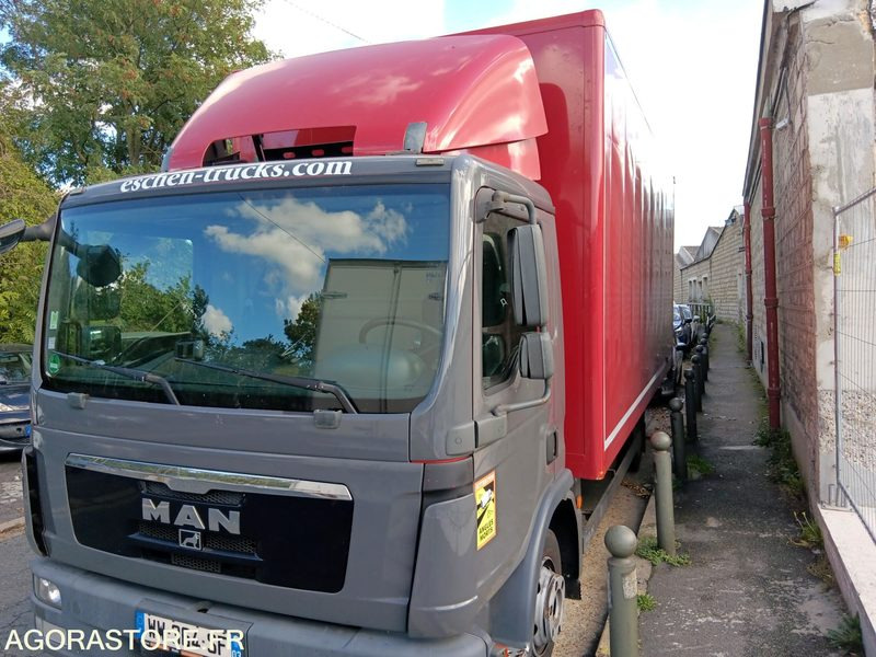 MAN TGL 7.150 ANNEE 2011- 7.5T - 385 000 KMS - Tovornjak zabojnik: slika 2 MAN TGL 7.150 ANNEE 2011- 7.5T - 385 000 KMS - Tovornjak zabojnik: slika 2