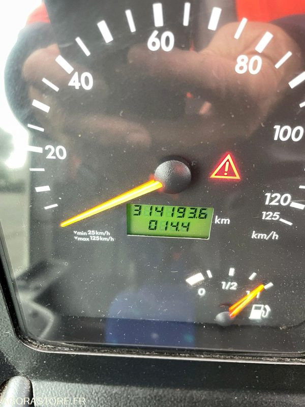 MERCEDES INTOURO 13m N°093019 - Šolski avtobus: slika 2 MERCEDES INTOURO 13m N°093019 - Šolski avtobus: slika 2