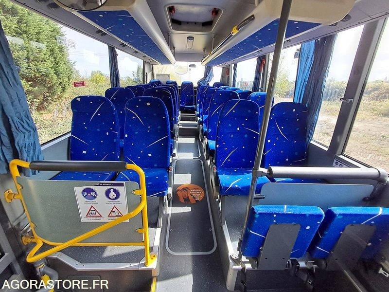 MERCEDES INTOURO N°083380 - Šolski avtobus: slika 4 MERCEDES INTOURO N°083380 - Šolski avtobus: slika 4