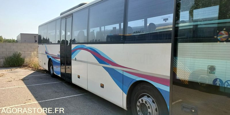 MERCEDES INTOURO N°093029 - Minibus, Potniški kombi: slika 4 MERCEDES INTOURO N°093029 - Minibus, Potniški kombi: slika 4