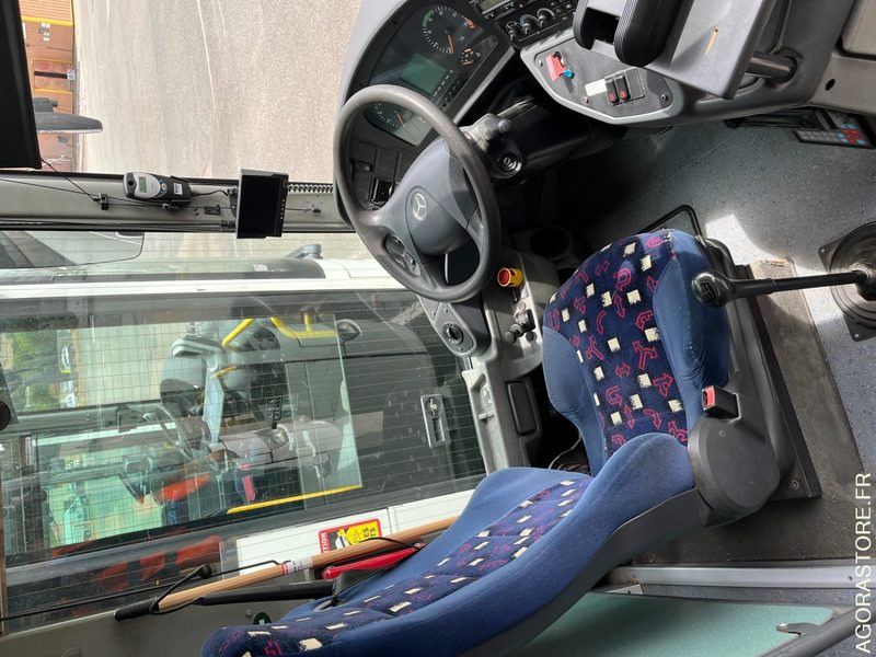 MERCEDES INTOURO N°095038 - Šolski avtobus: slika 5 MERCEDES INTOURO N°095038 - Šolski avtobus: slika 5