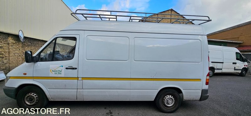 MERCEDES SPRINT 208 DM188SY - Furgon: slika 2 MERCEDES SPRINT 208 DM188SY - Furgon: slika 2