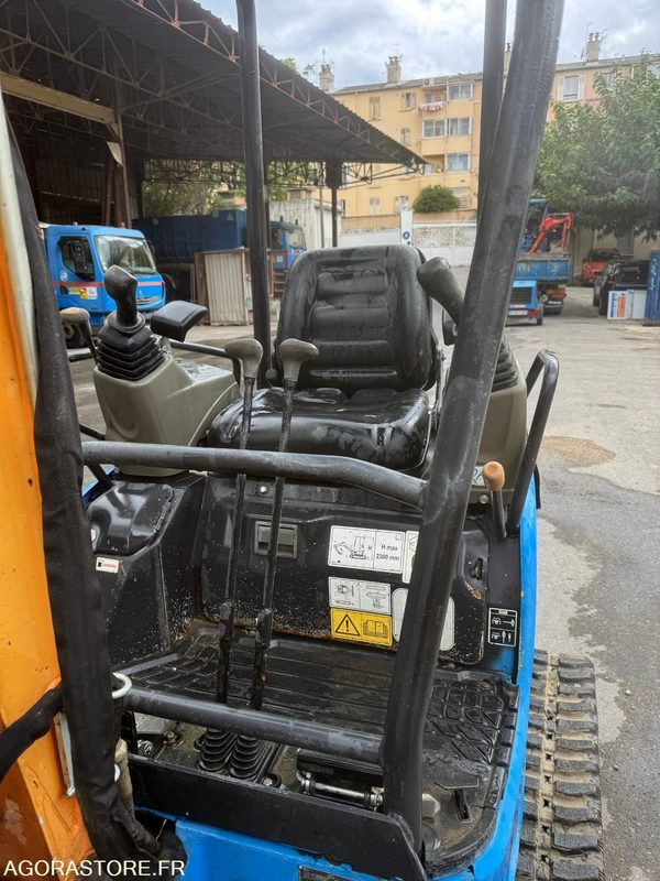 MINI PELLE - YANMAR - VIO17 - 2016 - 1690 heures (EGB307629 - 051891) - Mini bager: slika 5 MINI PELLE - YANMAR - VIO17 - 2016 - 1690 heures (EGB307629 - 051891) - Mini bager: slika 5