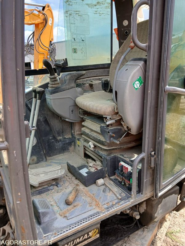 MINIPELLE VOLVO EC 35 C - 2015 / 5193 HEURES - Mini bager: slika 4 MINIPELLE VOLVO EC 35 C - 2015 / 5193 HEURES - Mini bager: slika 4