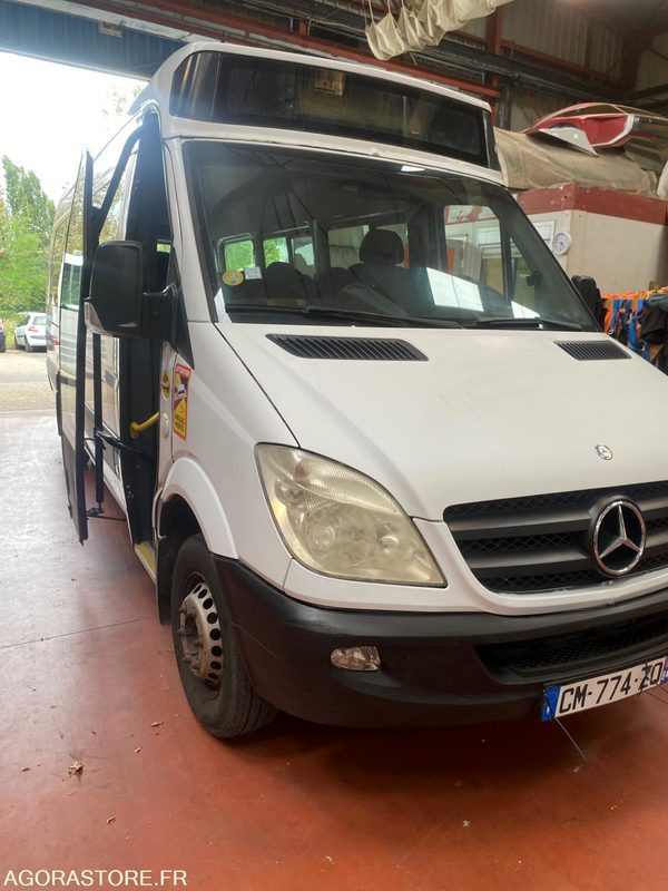 Mercedes sprinter 11/2012 162000 kms BVM 22+1 places climatisation ralentisseur - Minibus, Potniški kombi: slika 1 Mercedes sprinter 11/2012 162000 kms BVM 22+1 places climatisation ralentisseur - Minibus, Potniški kombi: slika 1