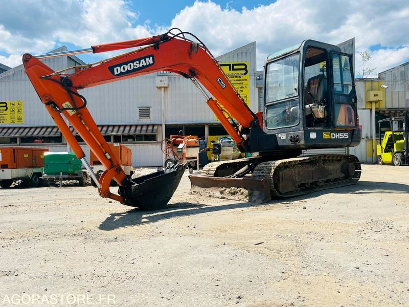 Mini pelle 5T DOOSAN DH55 - Année 2004 - Bager: slika 1 Mini pelle 5T DOOSAN DH55 - Année 2004 - Bager: slika 1