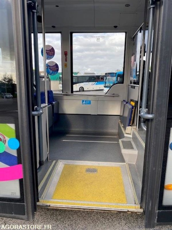 Minibus INDCAR MOBI LOW ENTRY - 27 places - PMR - Minibus, Potniški kombi: slika 4 Minibus INDCAR MOBI LOW ENTRY - 27 places - PMR - Minibus, Potniški kombi: slika 4